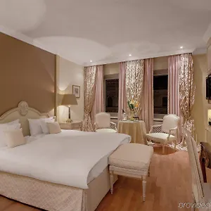 ***** Hotel Koenigshof Germania